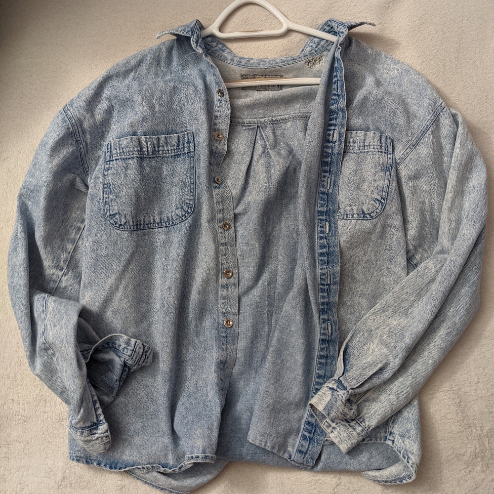 Vintage denim jacket/button up